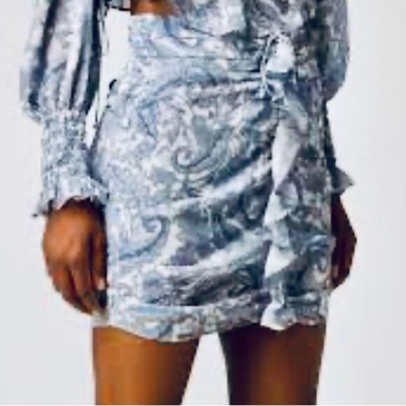 NEW REVOLVE For Love and Lemons Paisley Floral Ruched Mini Skirt Gray Pink XL - Picture 2 of 12